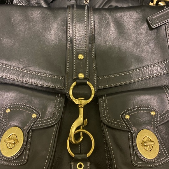 Coach Black Leather Shoulder Bag with Gold Accents - Picture 4 of 6